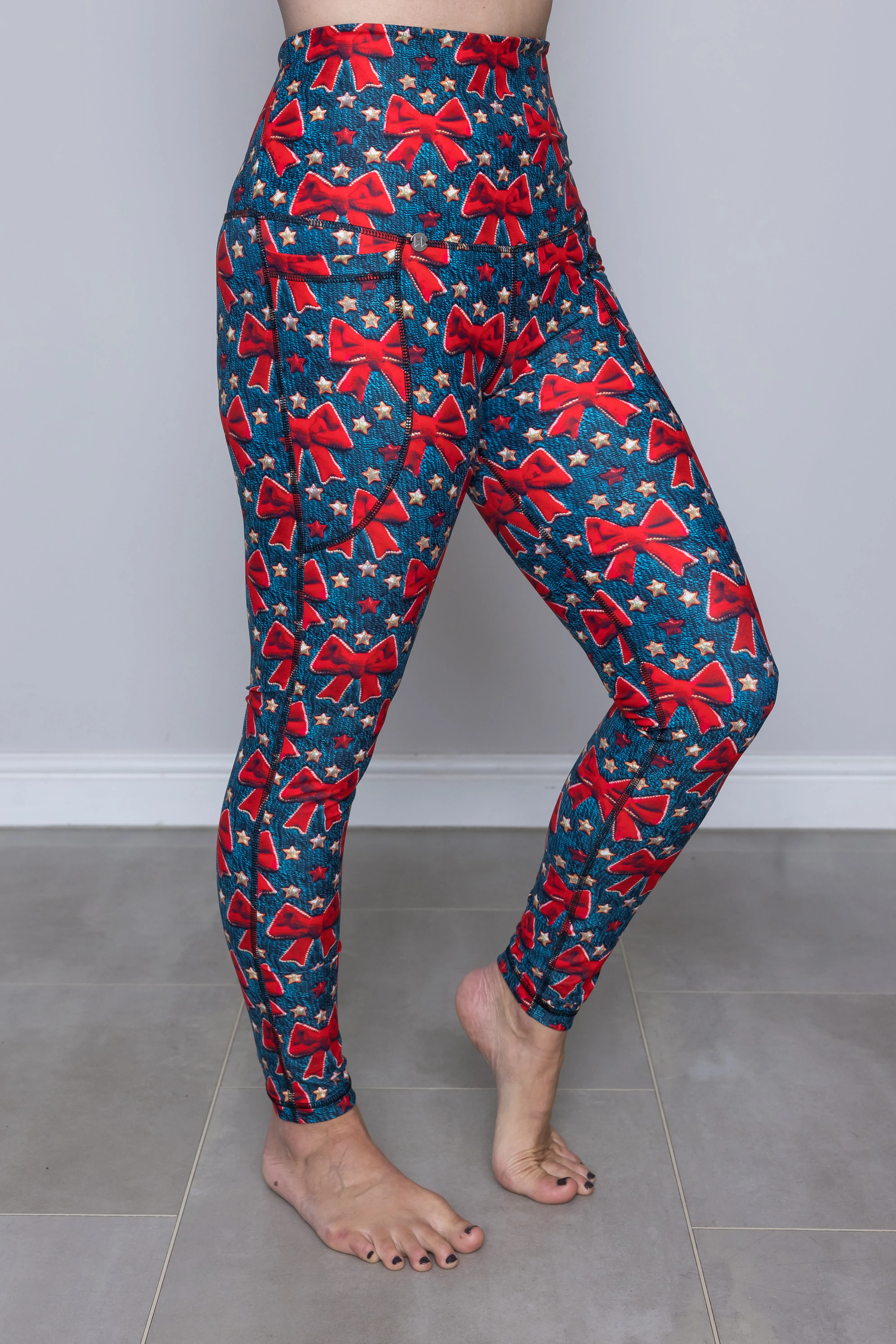 Christmas Bows Print 2 Pocket Full Leggings