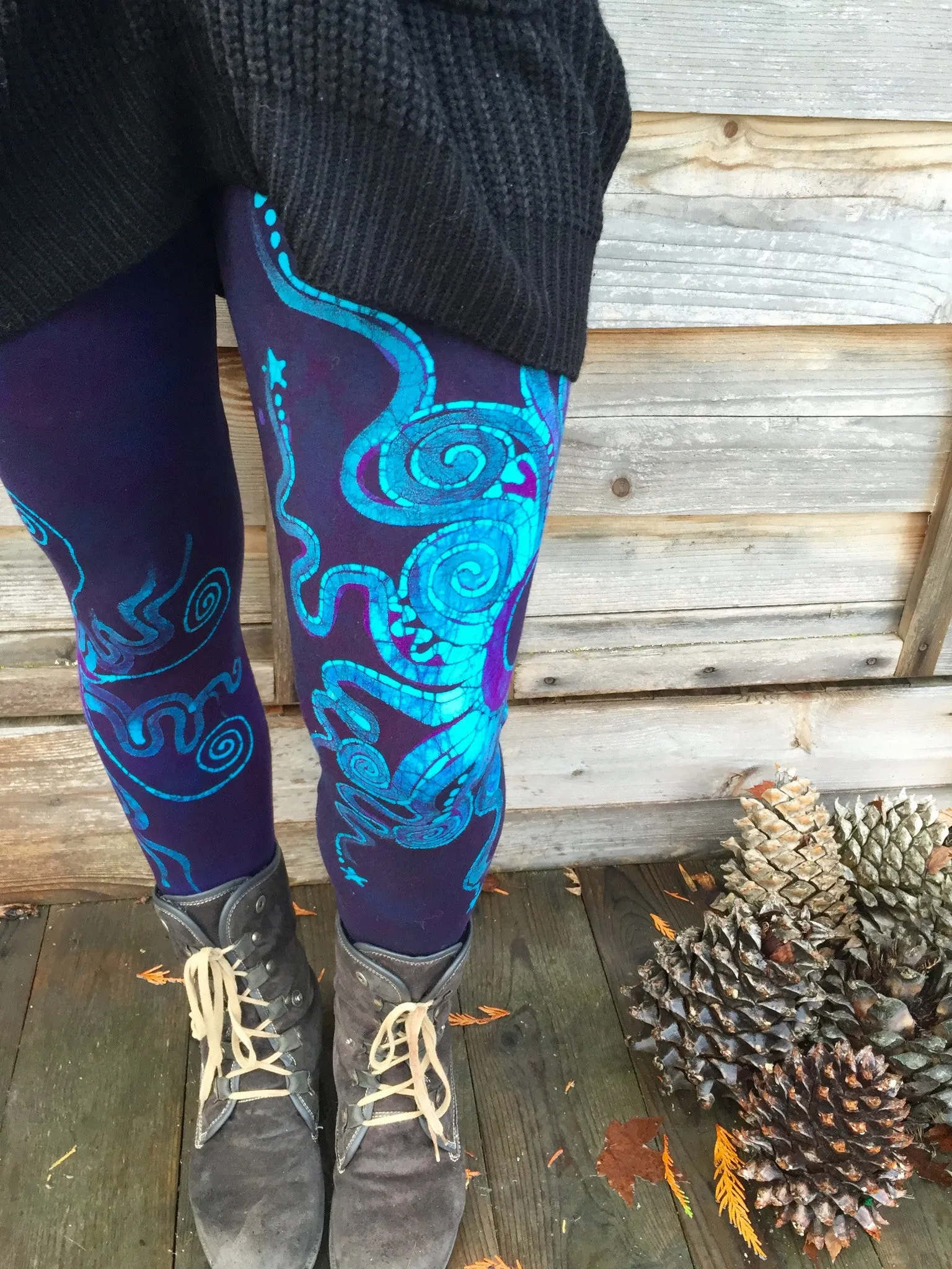 Festival by Moonlight Deep Purple Batik Leggings