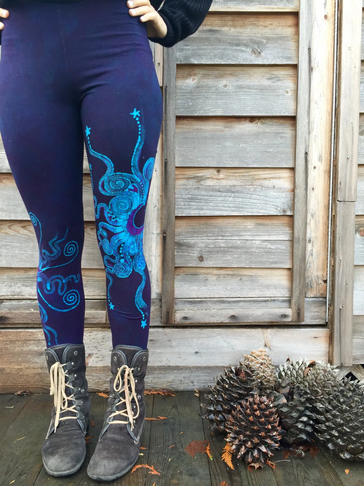 Festival by Moonlight Deep Purple Batik Leggings