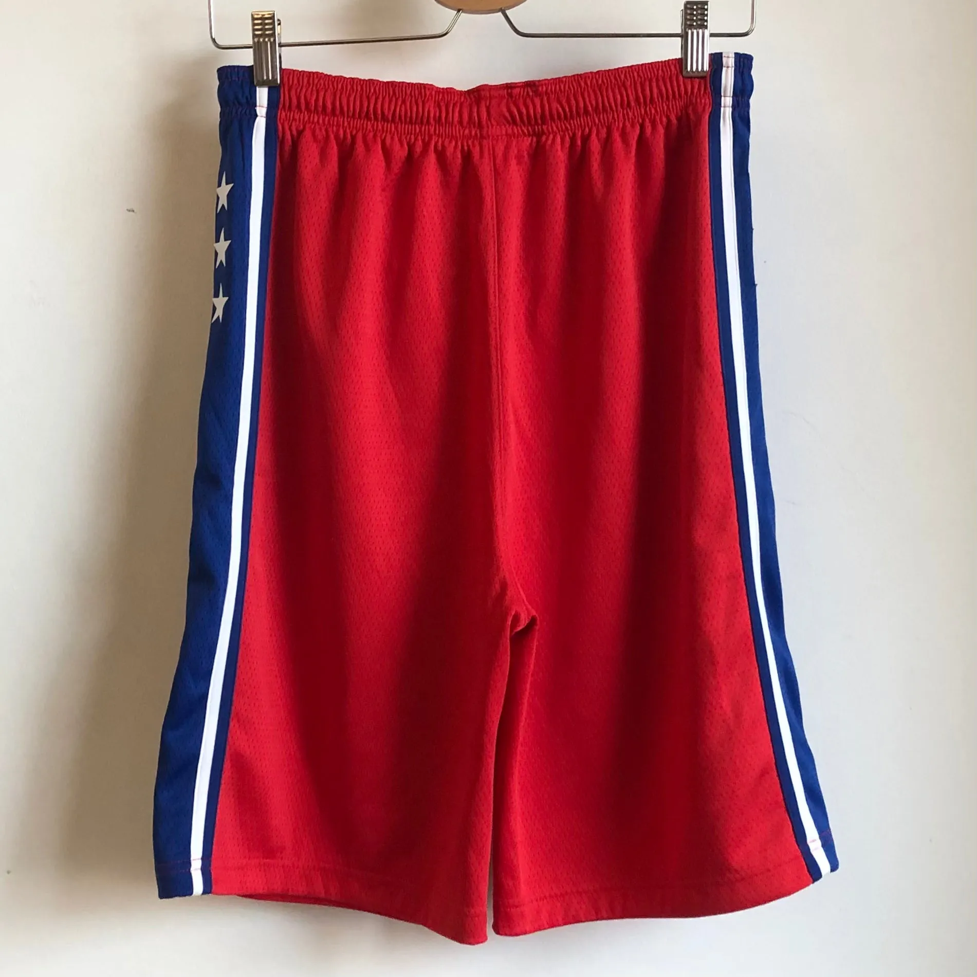 Philadelphia 76ers Shorts Youth XL